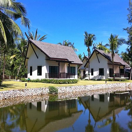 Khaolak Blue Lagoon Resort - Sha Extra Plus Khao Lak Eksteriør billede