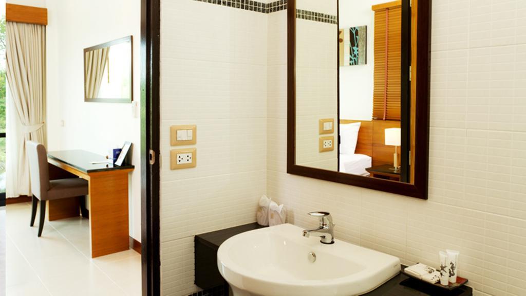 Khaolak Blue Lagoon Resort - Sha Extra Plus Khao Lak Værelse billede